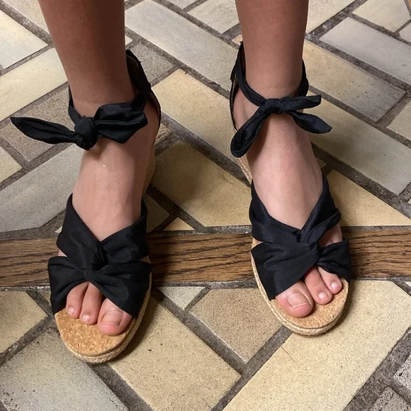 Uggs  sandals - Picture 4 of 7